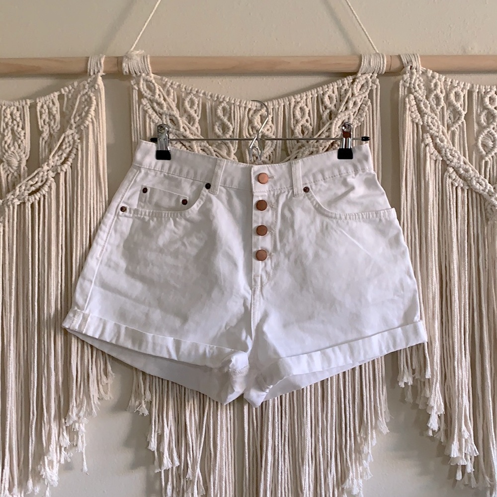High waisted Roxy white shorts